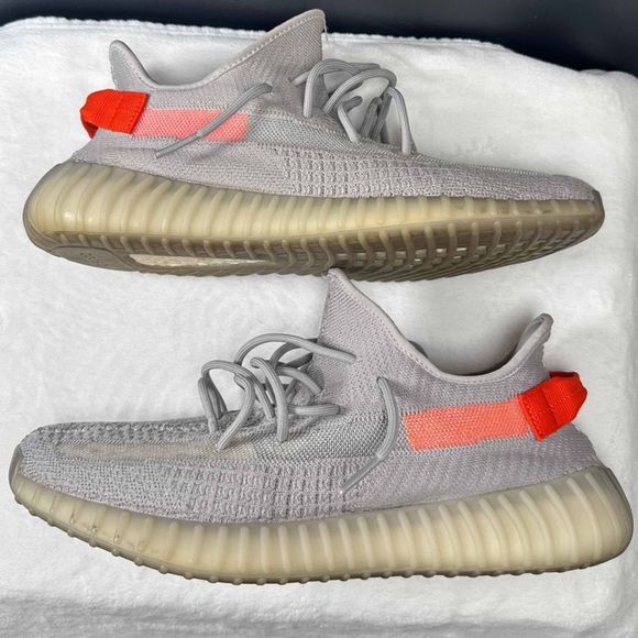 Yeezy Boost 350 V2 “Tail Light” – Men’s Size 12 | W/ Original Box - Picture 2 of 10